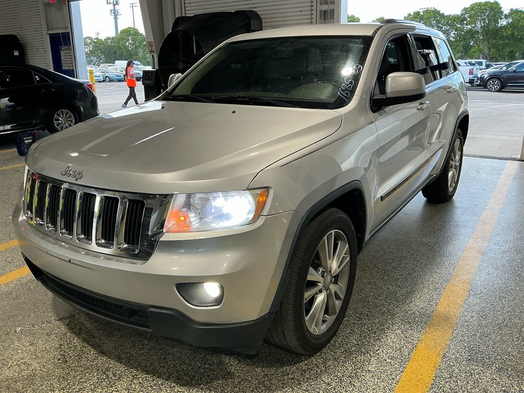jeep grand cherokee 2013 1C4RJEAT8DC534569 image jeep grand cherokee 2013 1C4RJEAT8DC534569 image